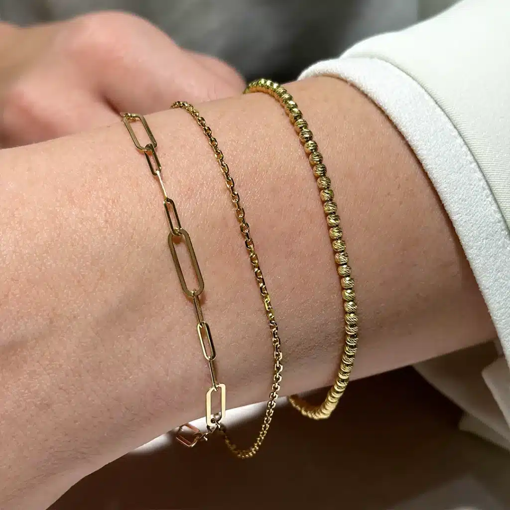 Zarte Goldarmbänder für Damen Goldarmband Juwelier Brandstetter in Wien